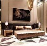 Italian Style Fabric Solid Wood King Size Bed Durable For Bedroom Furniture
