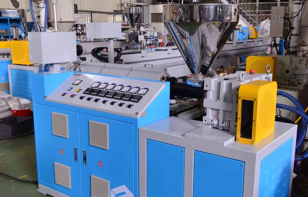 High Output 20-110mm HDPE Pipe Extrusion Line / Polyethylene Pipe Production Line