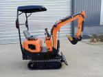 JIAHE Hydraulic Cylinder Equipped One Ton Mini Excavator For Versatile