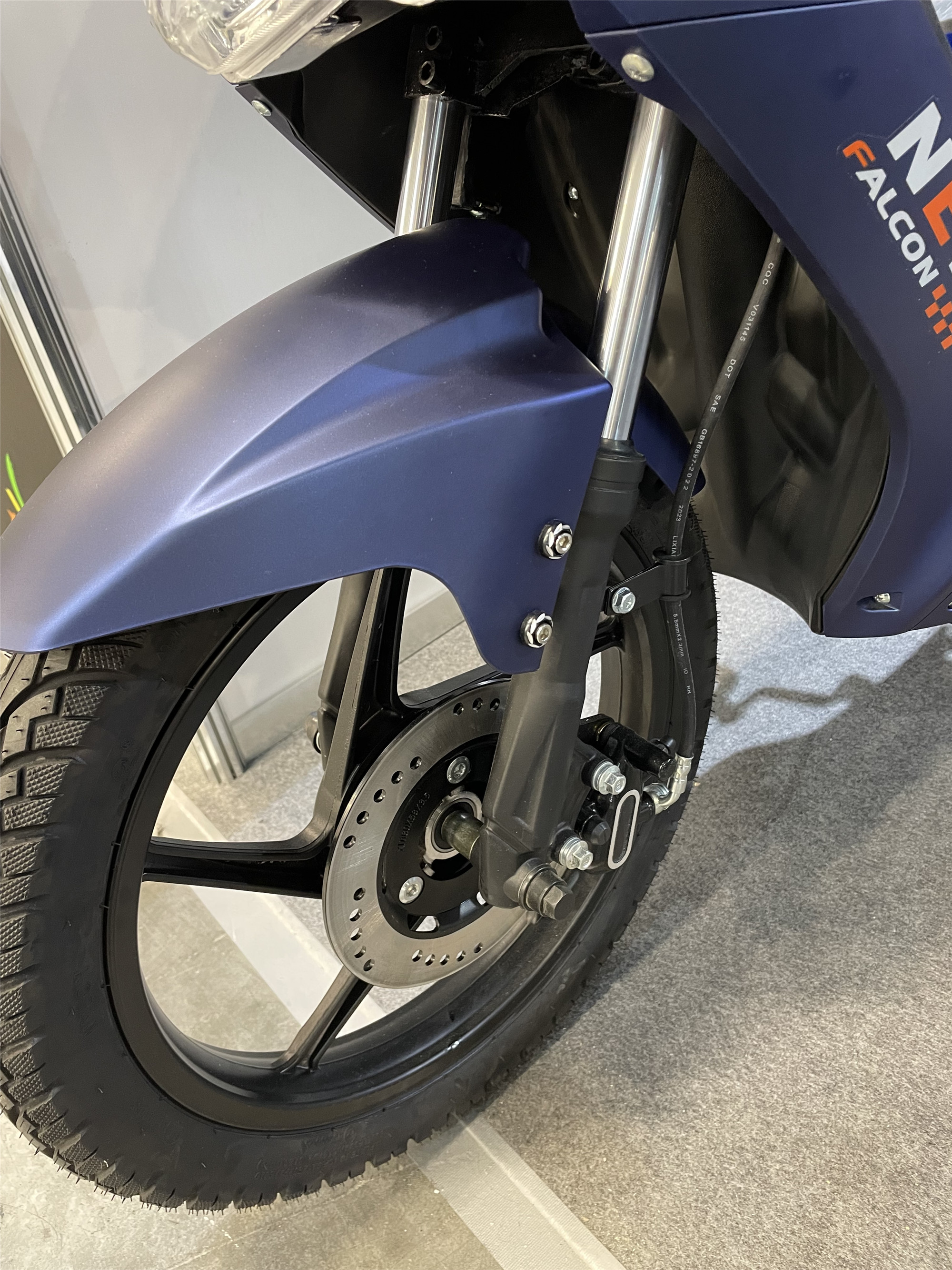48V 800W High Power Electric Moped Bike EEC Certification For Unisex Riders