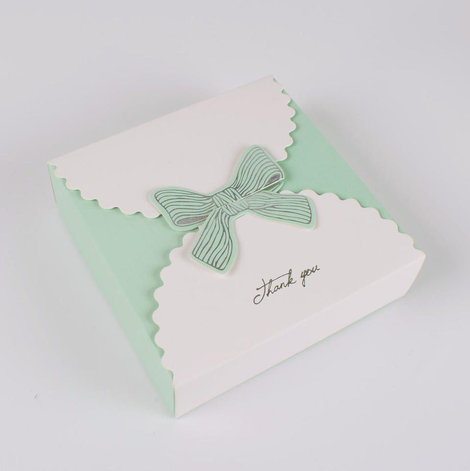 Custom Color Recycled Folding Ivory Board Small Gift Paper Box With Bow For Kids