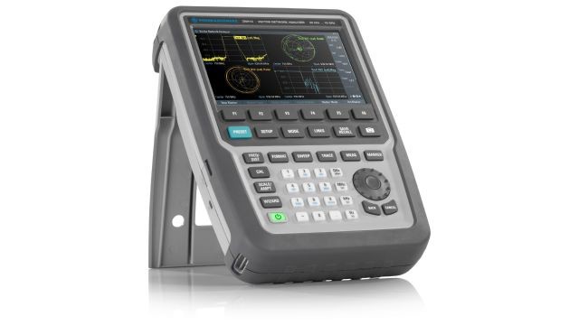 30 KHz R&S®ZNH Vector Network Analyser Handheld Two Ports