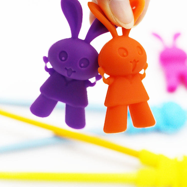 Cartoon Snowman Shaped Flatware Silicone Chopsticks Holder Chopstick Head For Kid
