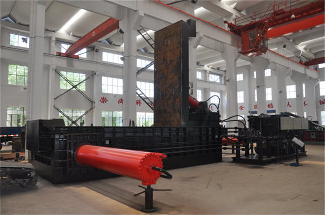 315 Ton Car Crusher Baler Scrap Metal Processing Equipment