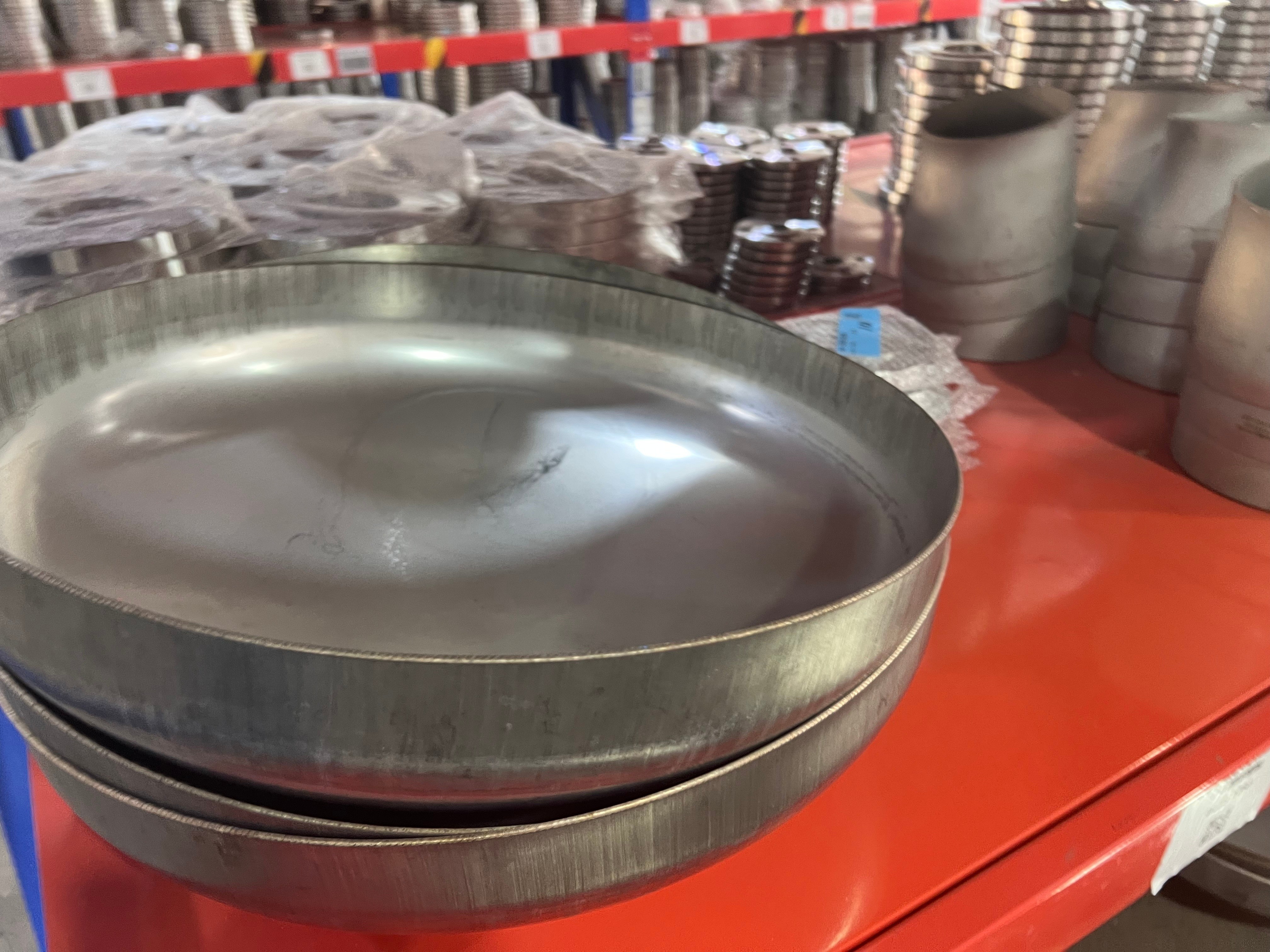 304 304L 316 316L 1/2"-48" Butt Weld Pipe Cap For Industry Pipeline