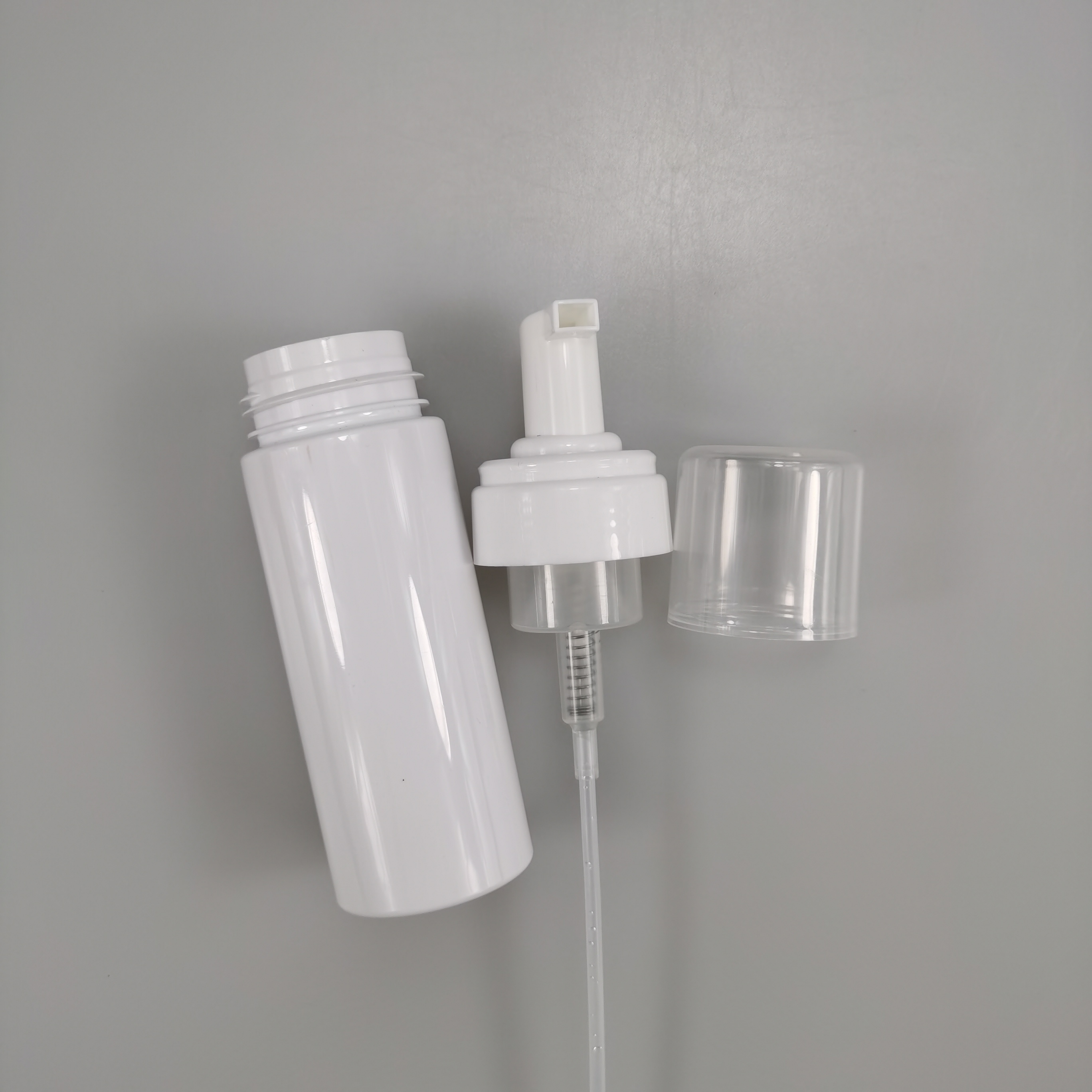 Collar Material PET 100ml 120ml 150ml 200ml Round Foam Soap Bottle for Hand Sanitizer