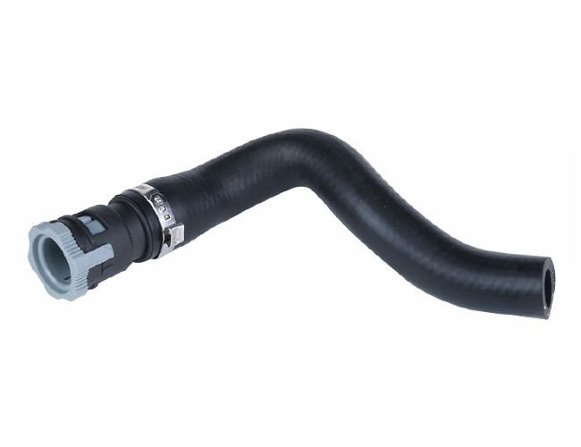 S40 Outlet for Heater Hose 30636954 31439965 Auto Cooling Parts