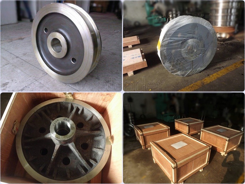 Forged polished double rim wheel for rail cart on steel rails with 800mm