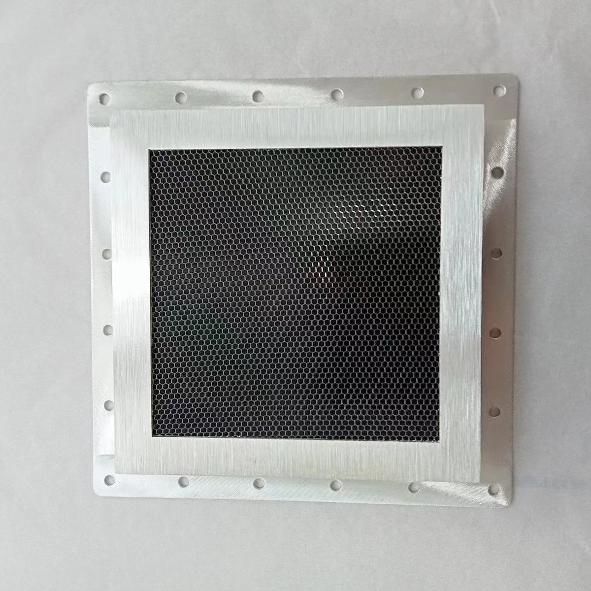 4.8mm Cell Size Aluminum Honeycomb Emi Shielded Faraday Cages 25mm Thickness