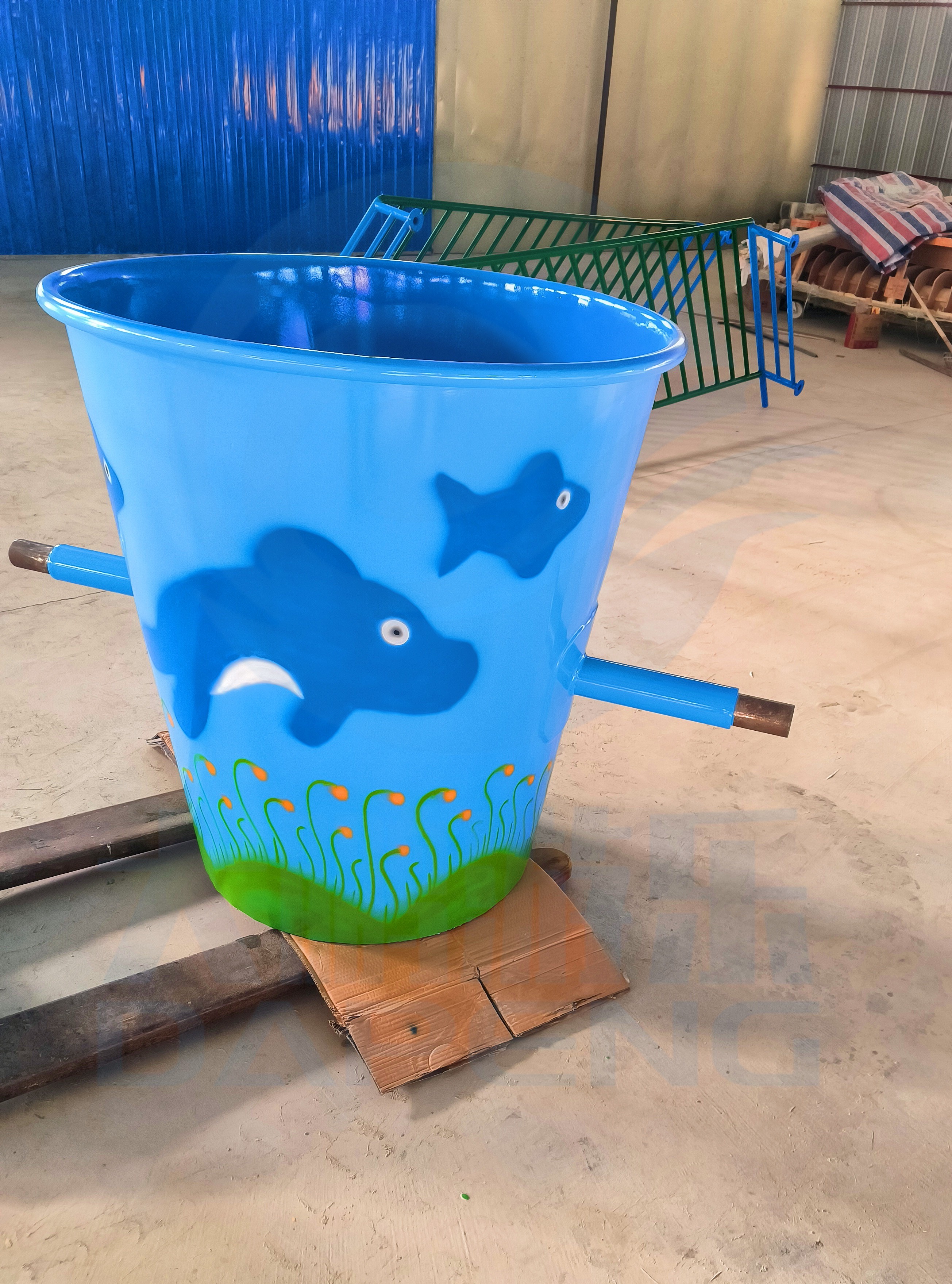 Commercial Hotel Spray Water Splash Pad Game Play Equipment Bucket For Children