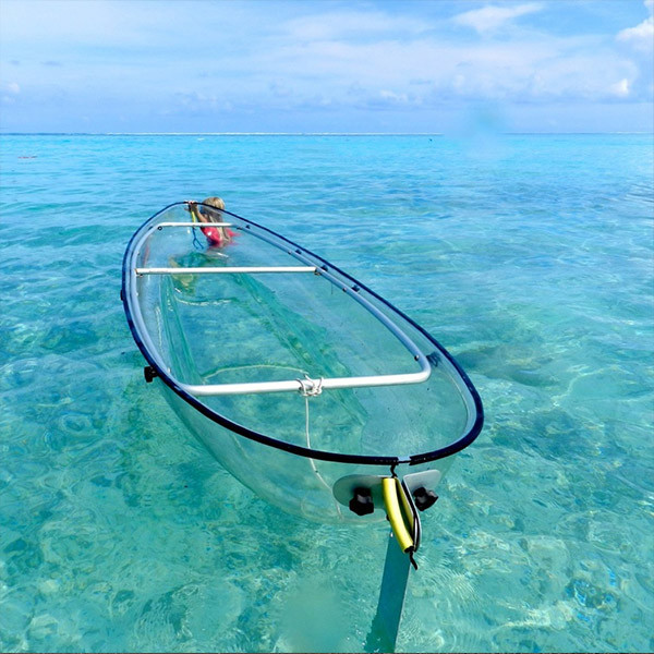 Custom Water Sports Polycarbonate Boat For Family Entertainment