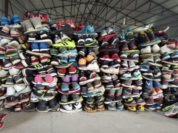All kind of used shoes cream quality for your choose,used shoes used clothing