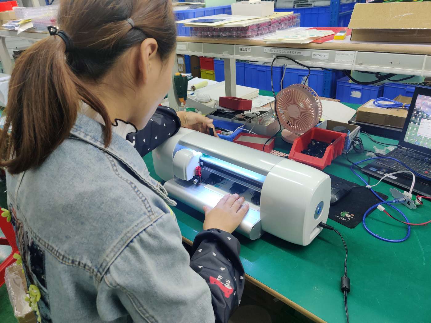 110v OEM Screen Protector Cutter With Lcd Software For Any Mobile Model