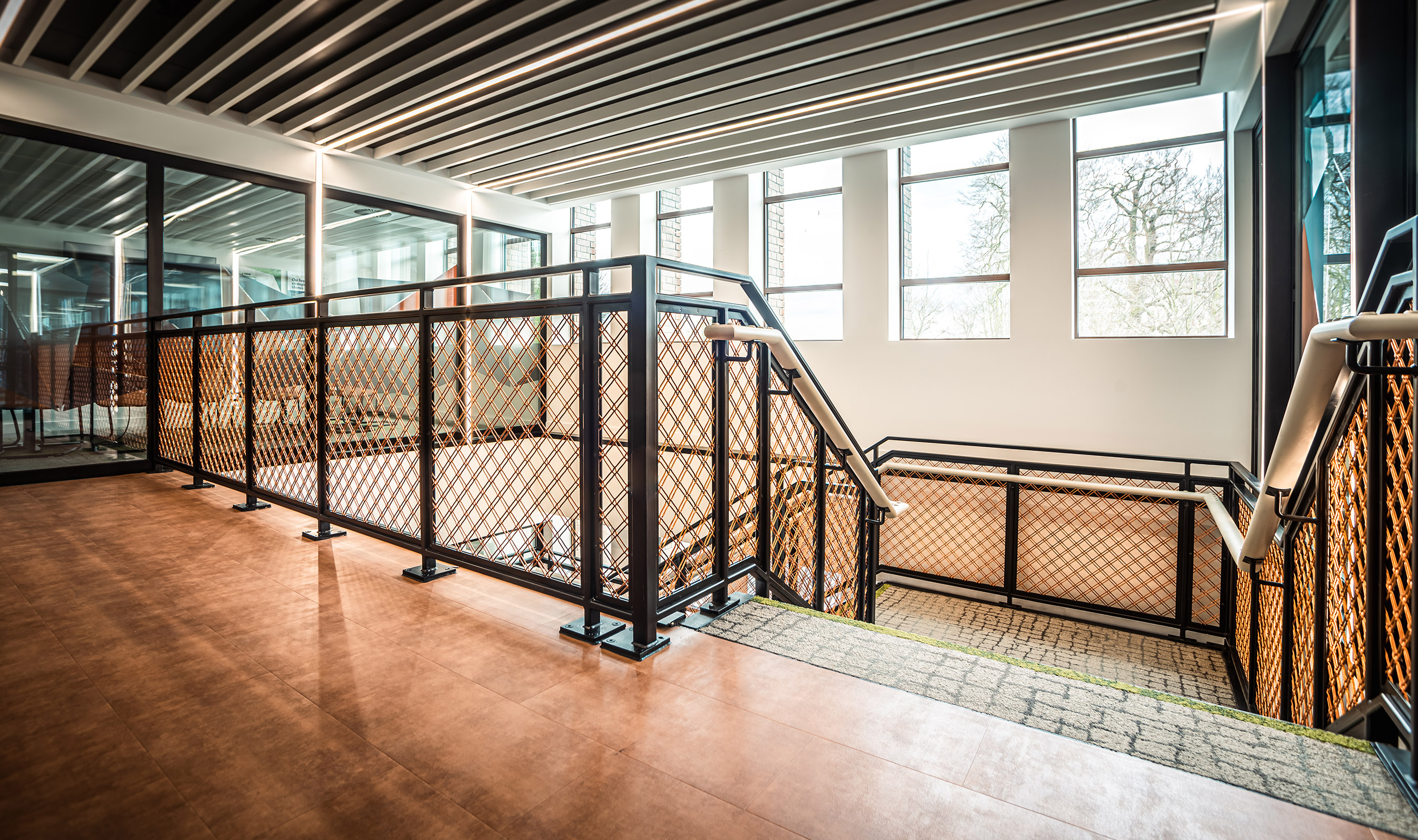 Architectural Woven Fabric Powder Vinyl Coated Three-dimensional Color Decorative Metal Mesh for Ceiling