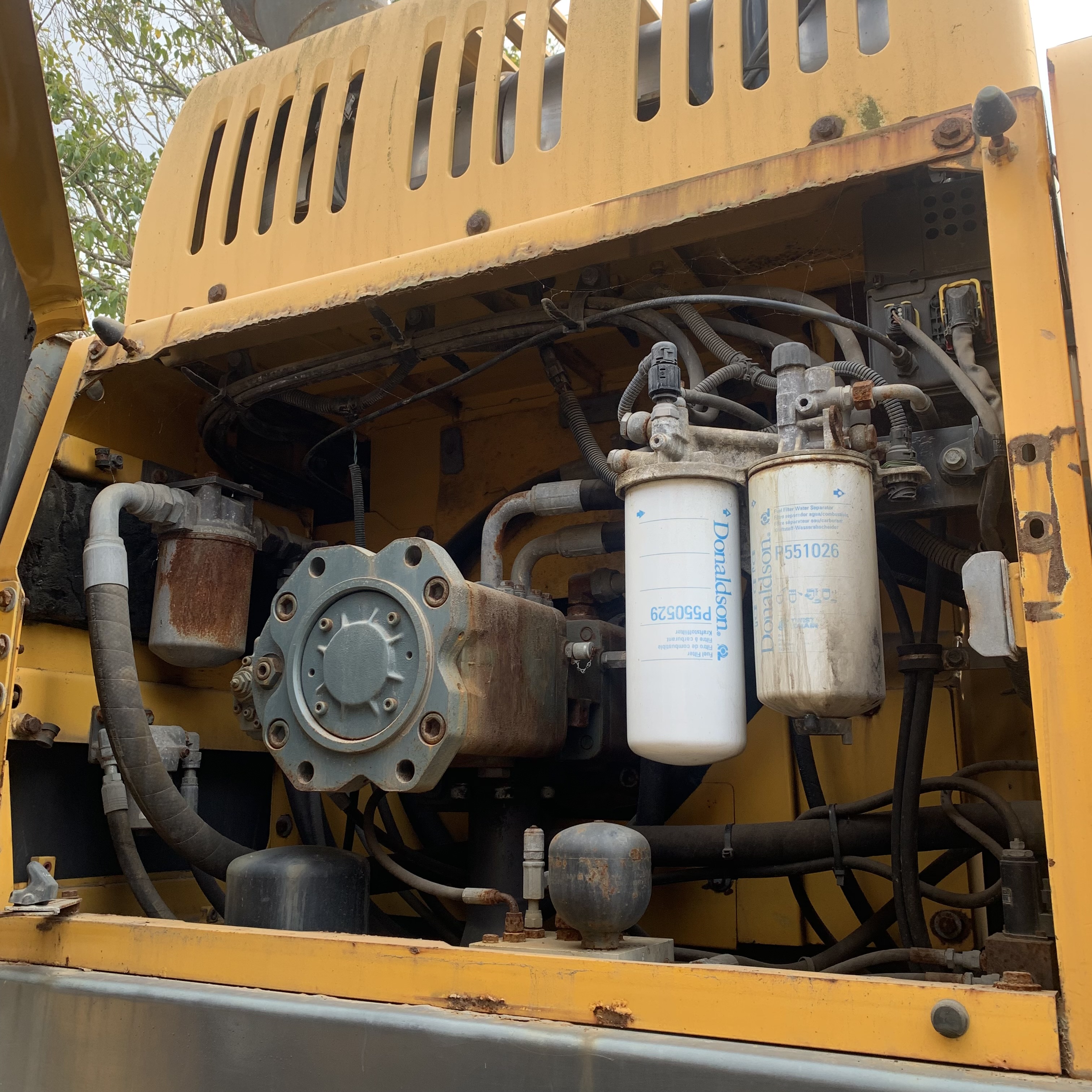 Second Hand Volvo 380 210 200 Excavator 38 Tons Crawler Excavator
