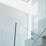 Interior Frameless Glass Railing Curved Stairs 10mm 12mm Thick Toughened Glass