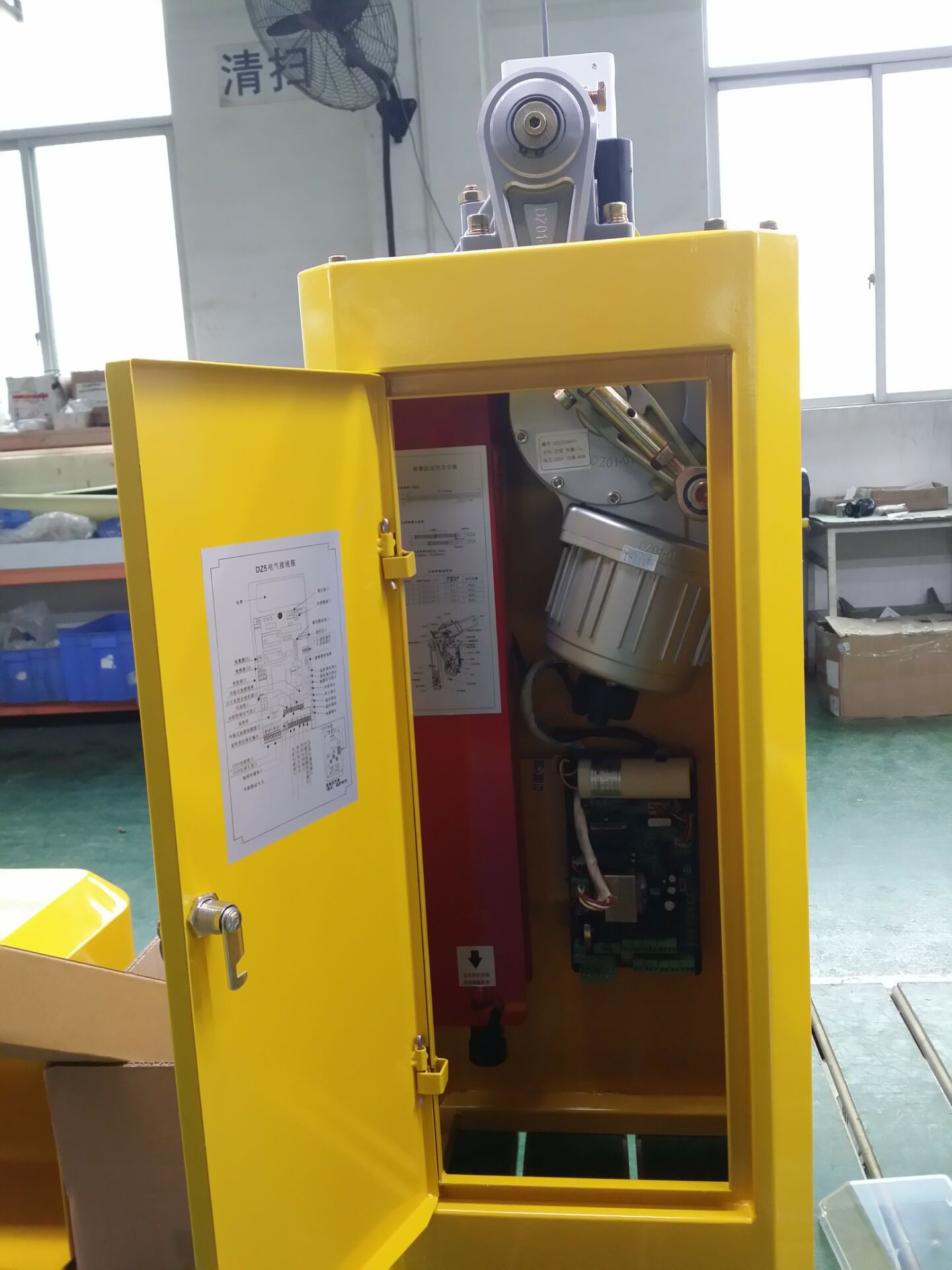 Vehicle Parking Barrier Gate 304 Stainless Steel Housing With Alarm System