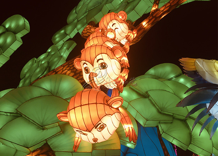 Interactive Landscape Painting Fabric Chinese Lanterns Hand Carved Display For Gallery