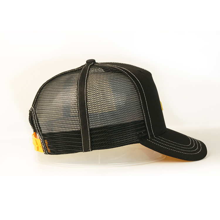 Custom Unisex 5 Panel Trucker Cap Hat , Customized Black 3D Embroidery Mesh Hat