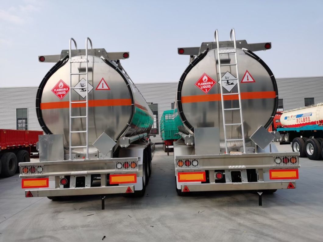 Factory Direct Sales 3/4 Axles 30000-50000L Fuel Oil Tanker Trailer Carbon Steel Trailer