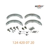 124 420 07 20 OEM Parking Brake Shoe Set For Mercedes-Benz