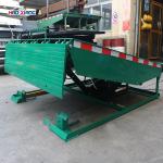 Non Slip Hydraulic Dock Leveler 6000kg Loading Dock Hydraulic Ramp