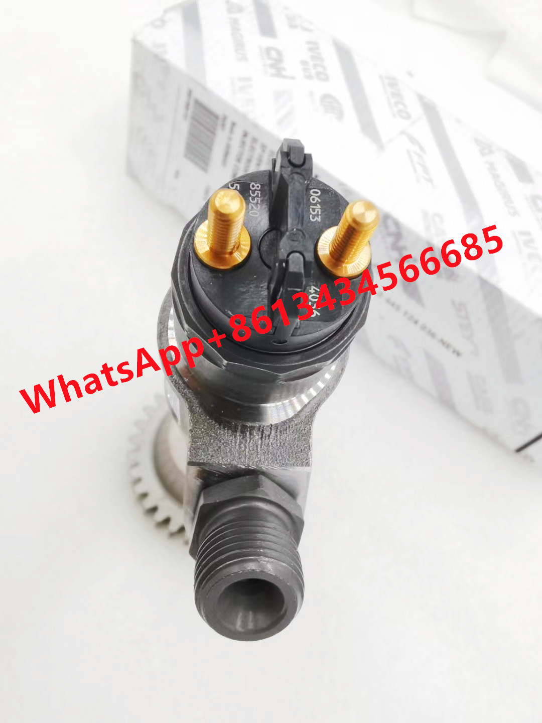 Genuine and new diesel common rail fuel injector 0445124036 0986435674 5801906153 500060566 For Stralis NEW HOLLAN