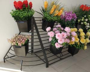 Wholesale Garden Metal Flower Plants Display Racks 936X936X1377 MM Powder Coated from china suppliers