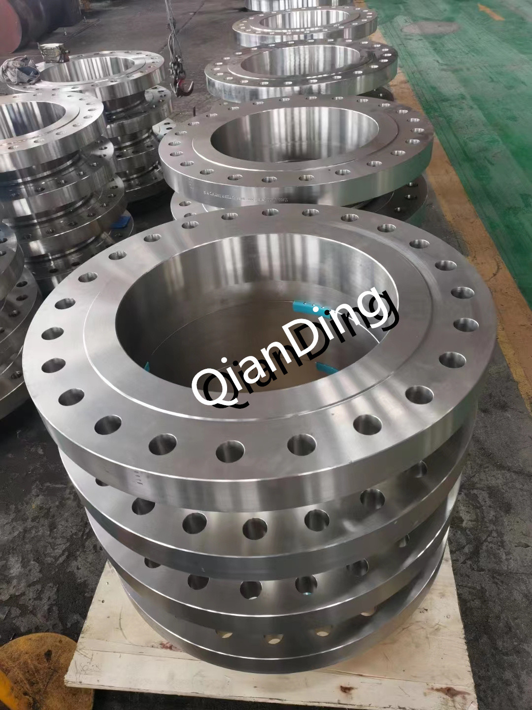 Forged Flange Asme B16.47 Alloy Steel Pipe Fittings 48 Inch P11 P22 P5 P9 P91 10CrMo9-10 16Mo3 flange