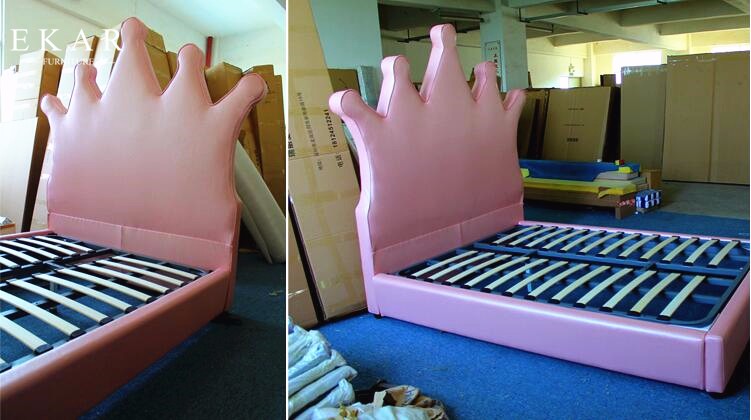 Crown Shaped Headboard High Fabric Bed For Girl