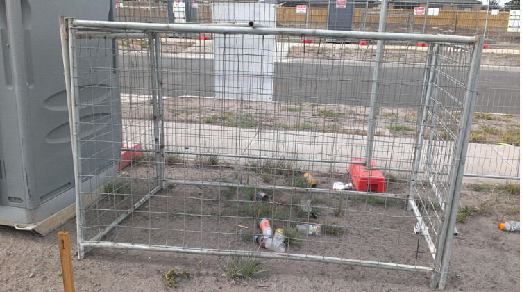 Australian hot sale galvanized steel wire rubbish cage