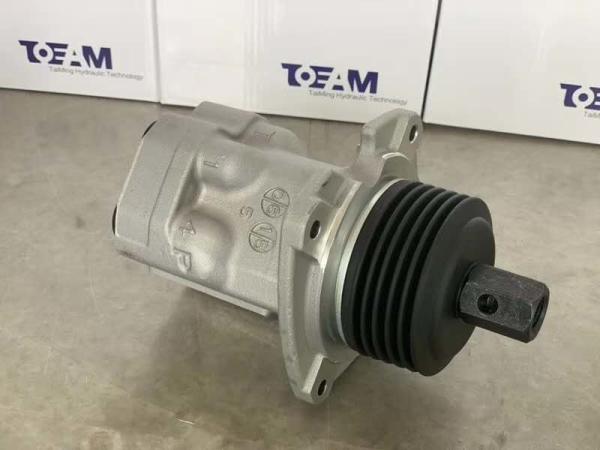 Factory Supply Komatsu Machinery Parts Pilot Valve for Excavator PC200-7 PC300-8