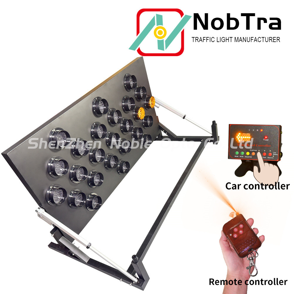 Yellow LED Message Display Trailer Mount Arrow Sign With CE Certificate