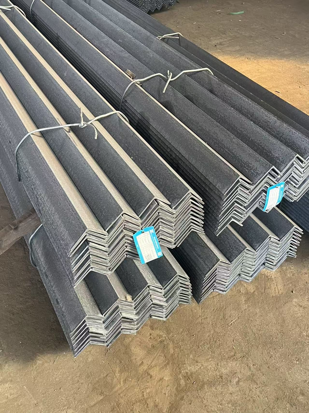 Hot Rolled Galvanized Steel Angle Lintel For Civil Building Door Frame Customizable Design