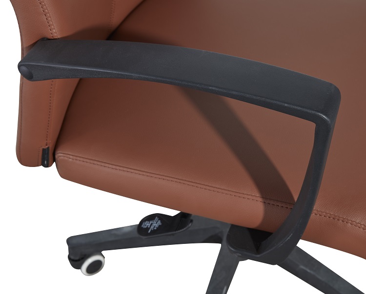 2.5mm Ergonomic Executive Leather Office Chair BIFMA PU Leather