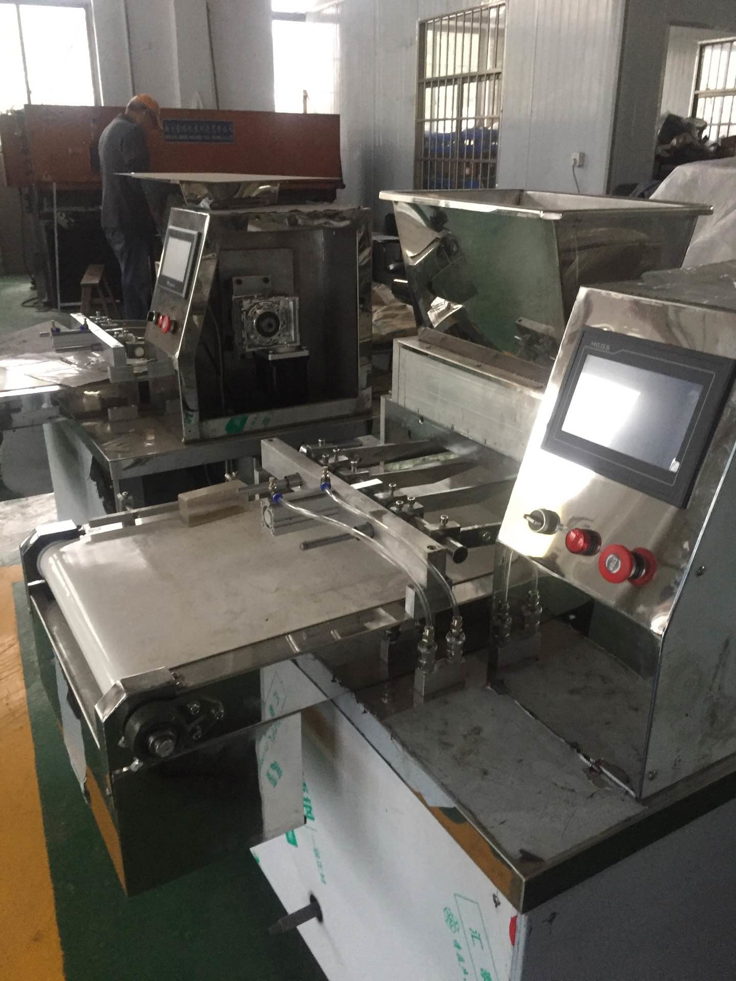 YX-400 Deliciouse Pastry Jenny Cookie Forming Machine , Biscuit Forming Small / Mini Cookie Machine