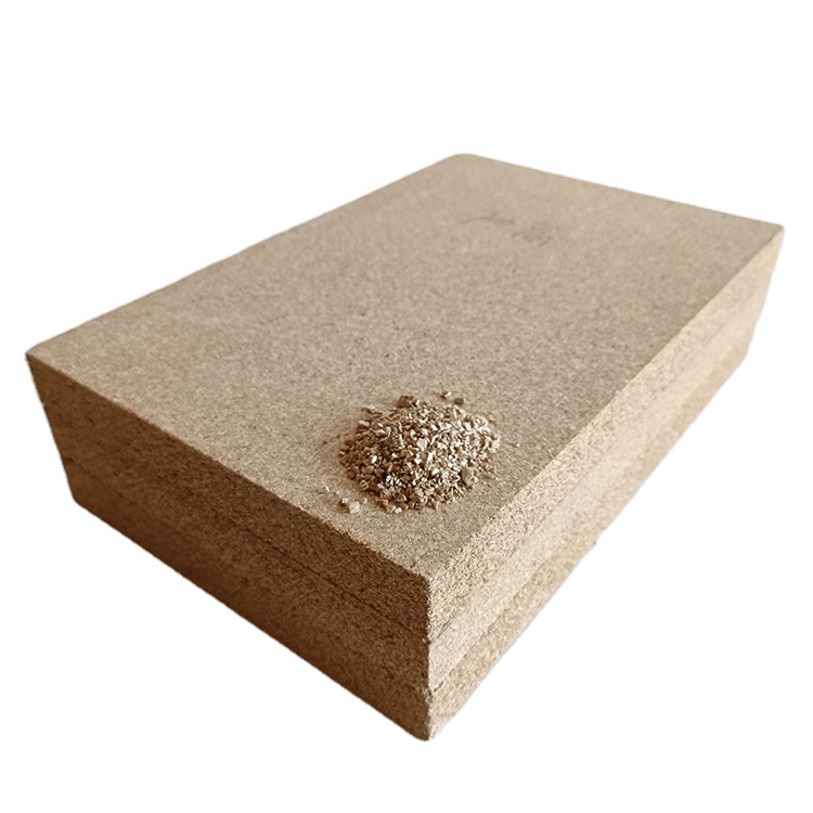 1000x610mm Furnace Insulation Board , Durable Fire Retardant Board For Fireplaces