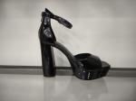 Rubber Sole Material Womens High Heel Sandals Rhinestones Decoration 0.5-1kg