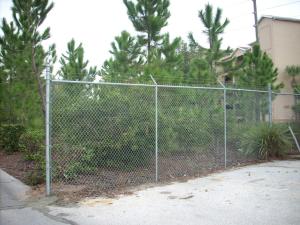 Wholesale Pvc Coated Diamond Wire Mesh Sports Field 1.8m Steel Chain Link Fencing from china suppliers