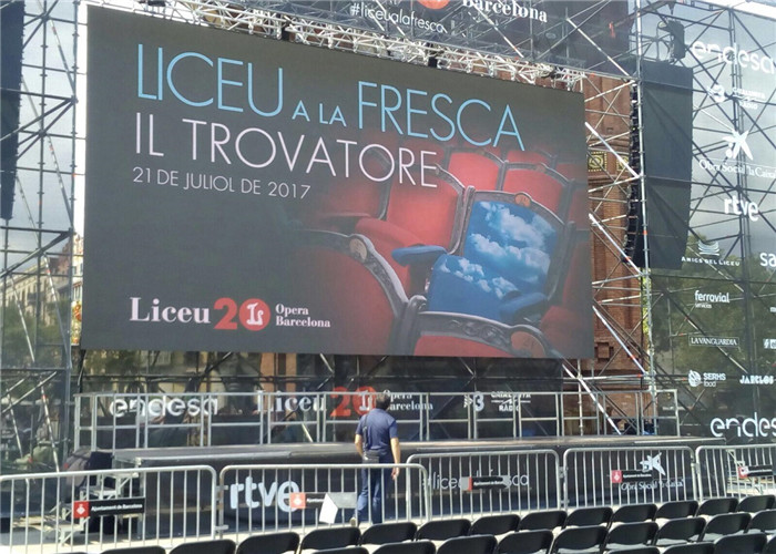 Type A Pro P3.91 Outdoor Rental LED Display Curve Cabinet 500x500 / 500x1000 With Two Locks