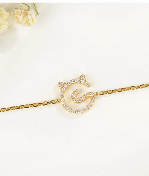 Kitten Nameplate 0.11ct 18K Gold Diamond Bracelets Unique Engagement Gold