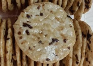 Wholesale OEM Delicious Seaweed Flavor Round Rice Crackers Savory round snacks different flavors from china suppliers