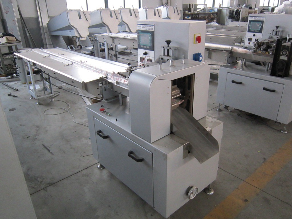 Pillow Bag Stainless Steel Biscuit Auto Food Packing Machine