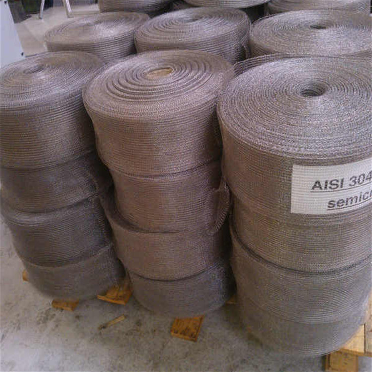 White And Silver Knitted Wire Mesh Filter Acid And Alkali Resistance And Sample