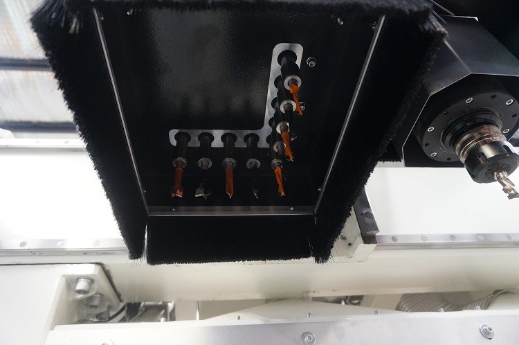 1325 Aluminium CNC Router, China CNC Machine For Kitchen Cabinet Wood Furniture