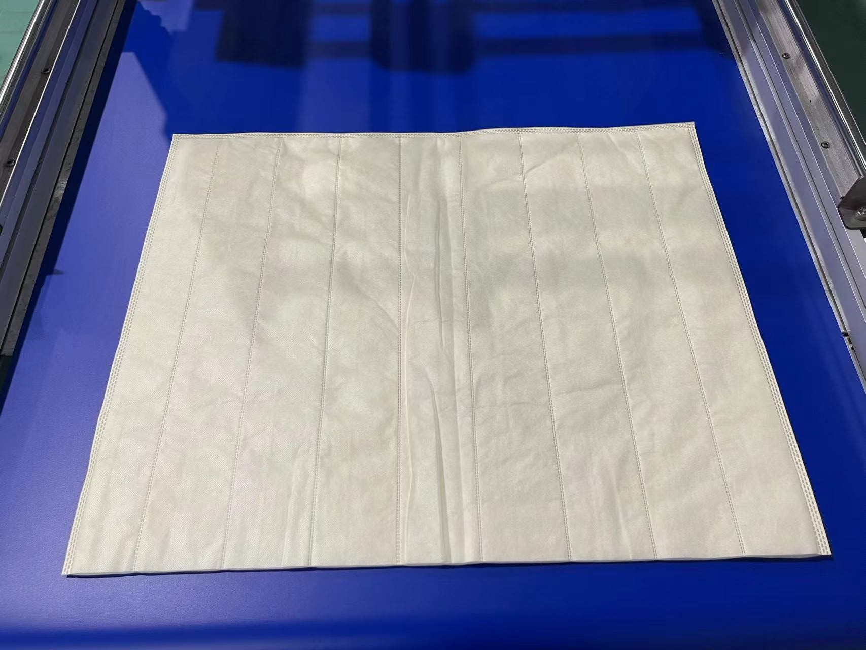 Automatic Bag-making Machine For High-quality Medical Non-woven Air Filter Bags