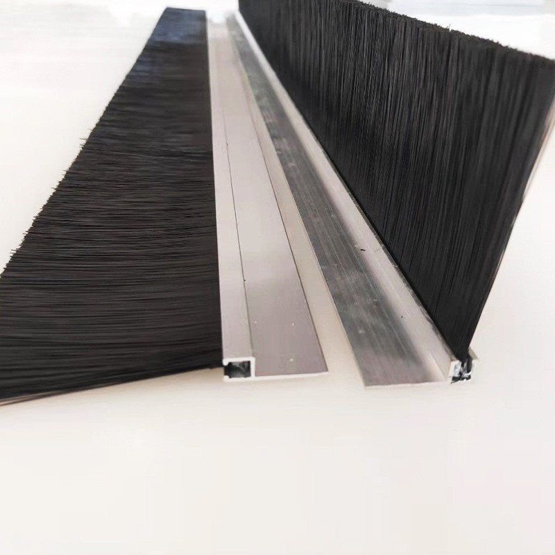 Aluminum Alloy PVC Brush Under Door Brush Seal Bristles 1000mm