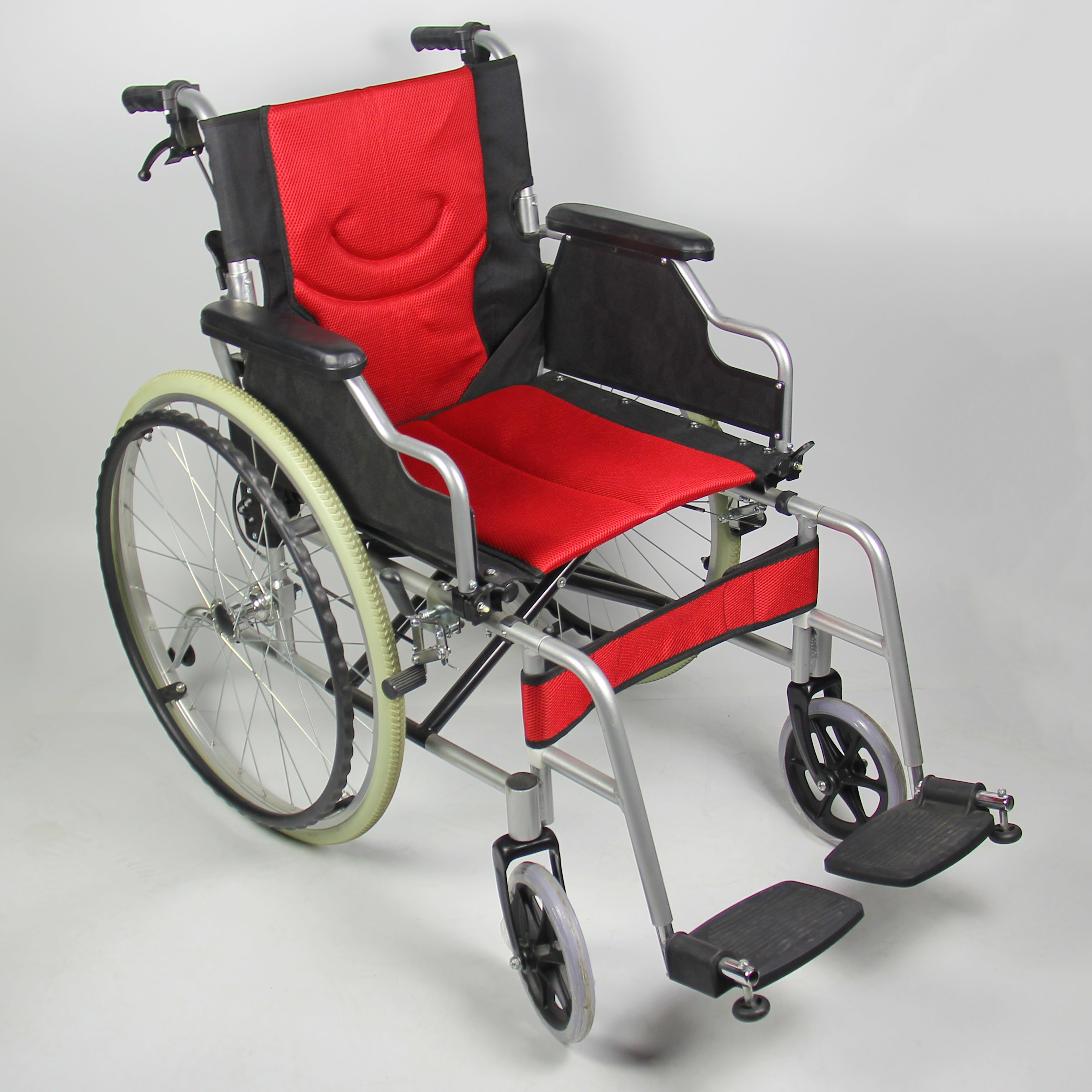Multifunctional Aluminum Manual Wheelchair Easily Portable Flip Up Armrest