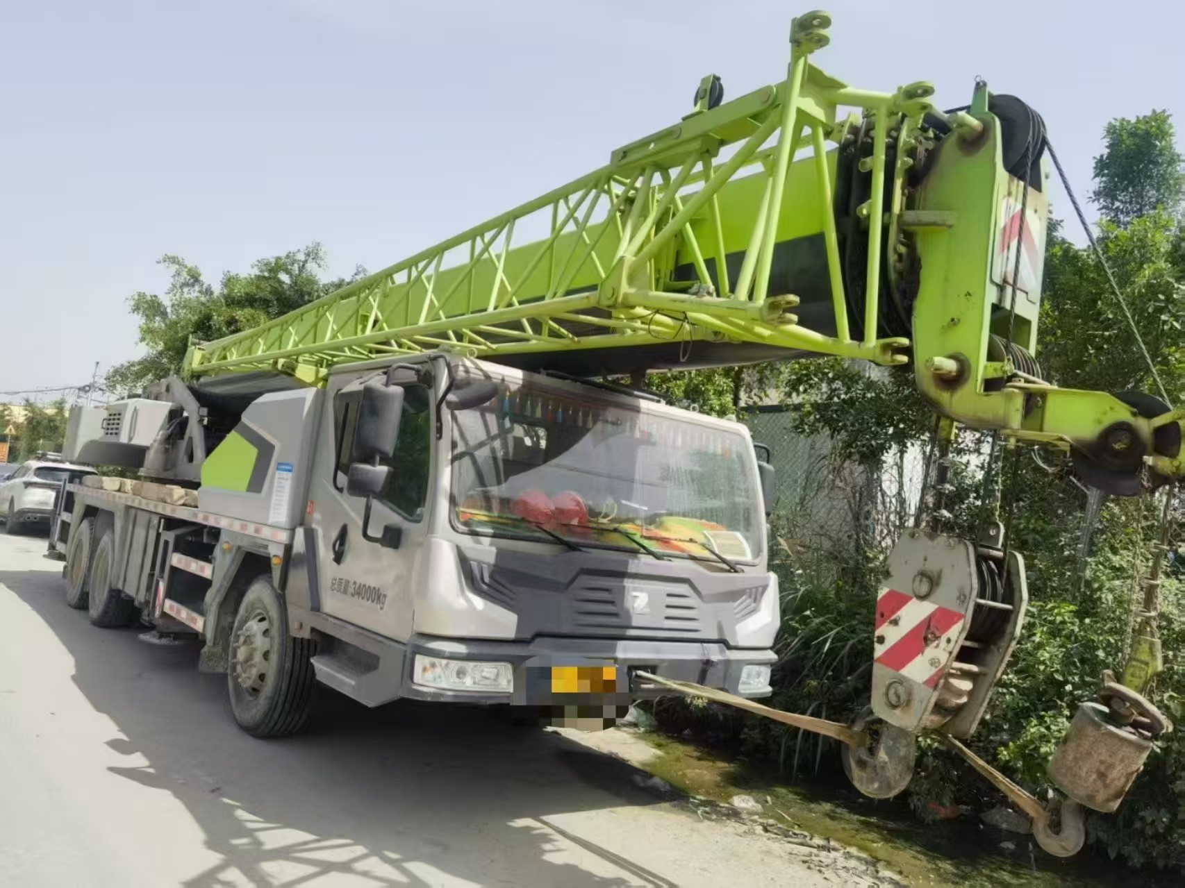 Used Five-Arm Crane Jib QY25H 2021 Years Zoomlion Mobile Crane 25tons for Heavy-Duty Construction Projects