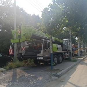 Wholesale Zoomlion Crane 50 Ton Manual Used Truck Crane Telescopic Straight Boom Crane from china suppliers
